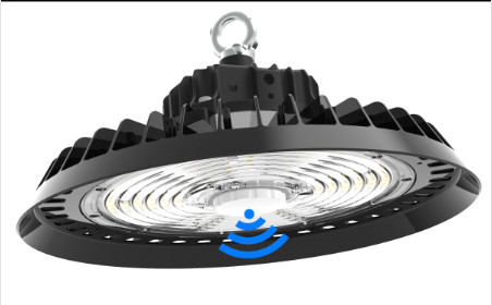 150W IP65 21000lm دایکاست UFO LED High Bay Light 140LPW با نور روز یا سنسور حرکت برای چراغ های صنعتی و تجاری