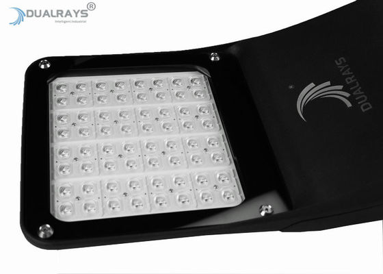 حفاظت IP66 چراغ های خیابانی LED در فضای باز 180 وات 140LPW IK08 درجه لرزش