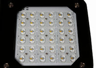 چراغ های خیابانی LED تجاری 90W S4 IP66 IK08 150LPW فضای باز