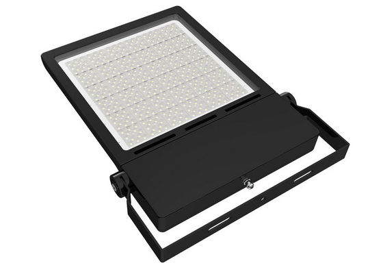 نورافکن استادیوم LED DUALRAYS F3 100W DALI SPD 20KV برای نمایش فوتبال