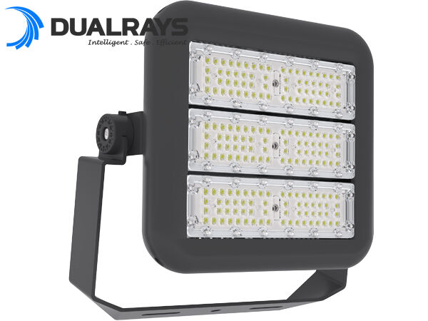 چراغ سیلاب LED دریایی 150 واتی با براکت و سخت افزار Staintess Steel 316 برای حداکثر مقاومت در برابر خوردگی با اپتیک حرفه ای اعمال شده برای عرشه کشتی های دریایی